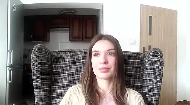 aurora lust online show from 02-18-25, 11:00