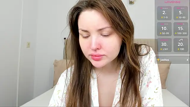 Snapshot of Lora_Rosee chatting on 02-15-25, 05:30 Lora Rosee online show from 02-15-25, 05:30