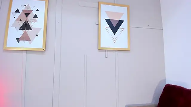 Snapshot of Violetta_0 chatting on 03-04-25, 05:56 Violetta 0 online show from 03-04-25, 05:56