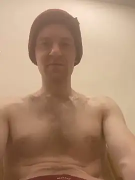 Snapshot of LynnAhNight chatting on 02-25-25, 03:09 LynnAhNight online show from 02-25-25, 03:09