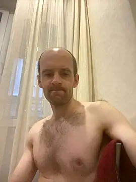 Snapshot of LynnAhNight chatting on 09-19-25, 03:08 LynnAhNight online show from 09-19-25, 03:08