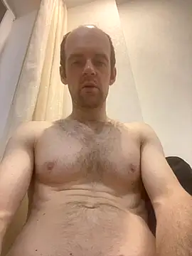 Snapshot of LynnAhNight chatting on 10-24-25, 03:14 LynnAhNight online show from 10-24-25, 03:14