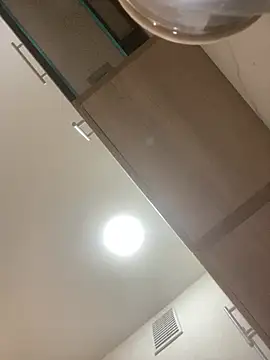 LynnAhNight online show from 04-17-26, 03:20