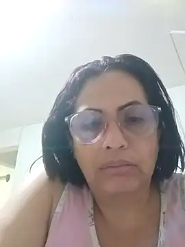 Snapshot of GochitaWild chatting on 12-15-25, 04:44 GochitaWild online show from 12-15-25, 04:44