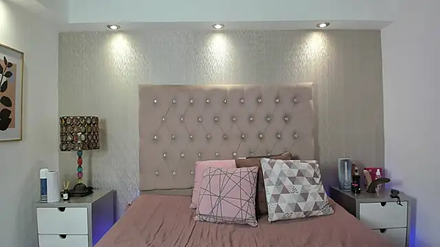 Snapshot of GochitaWild chatting on 02-08-26, 08:23 GochitaWild online show from 02-08-26, 08:23