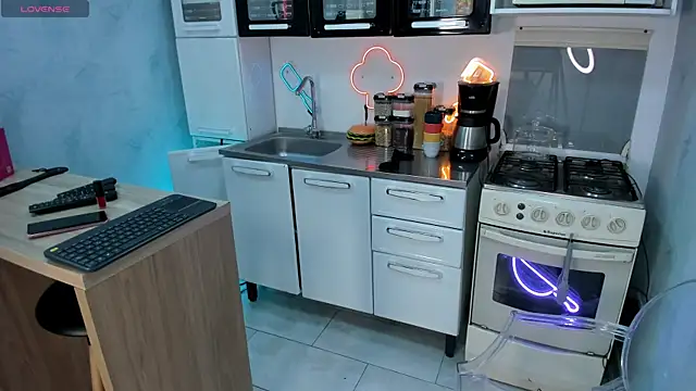 GochitaWild online show from 03-26-26, 03:39