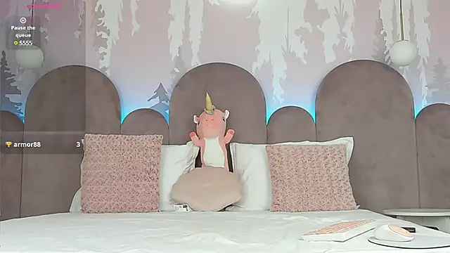 KarlaBart online show from 02-14-25, 08:52