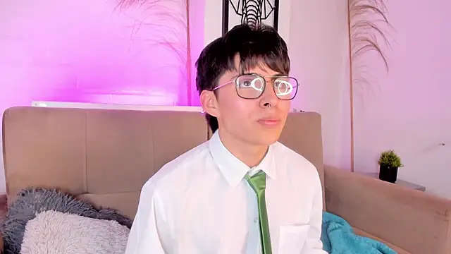 PepperTwink online show from 03-19-25, 01:07