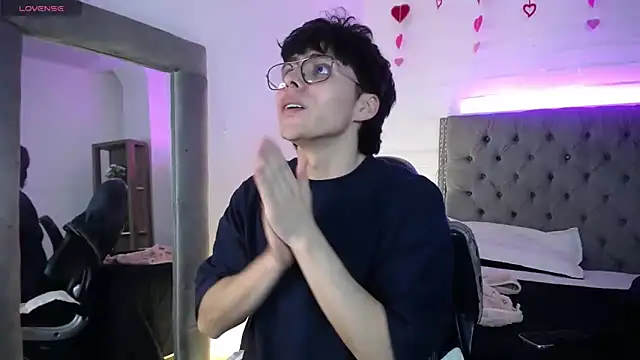 PepperTwink online show from 09-12-25, 04:18