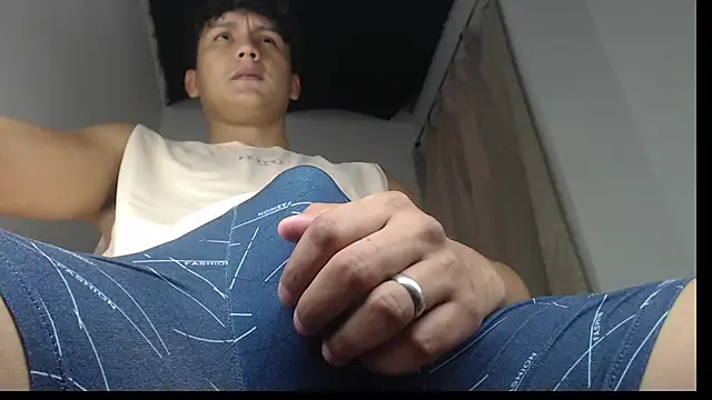 lolplipiwg online show from 02-19-26, 06:37