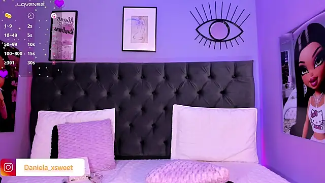 Snapshot of Danielaangelina chatting on 02-12-25, 08:27 Danielaangelina online show from 02-12-25, 08:27