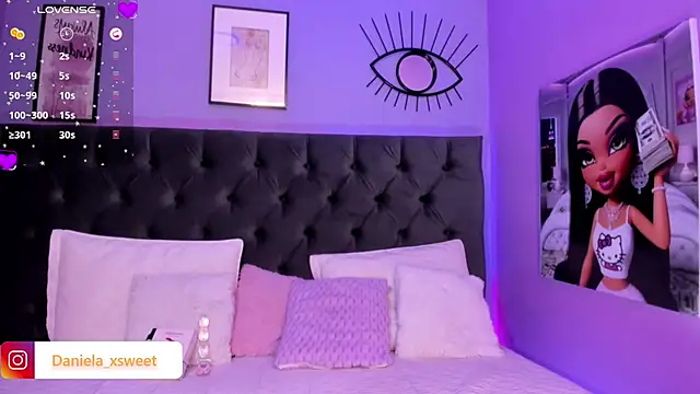 Snapshot of Danielaangelina chatting on 03-16-25, 07:15 Danielaangelina online show from 03-16-25, 07:15