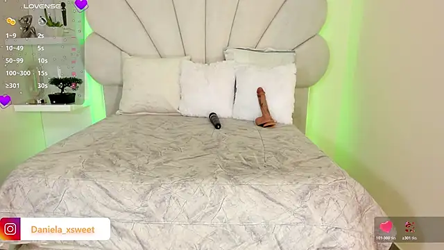 Danielaangelina online show from 02-21-26, 06:03