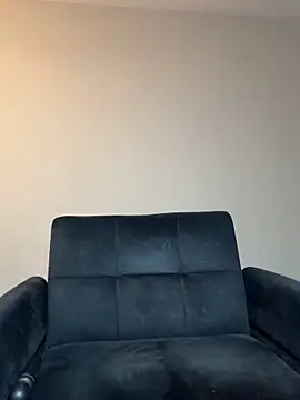 Snapshot of IndigoMystique chatting on 11-20-25, 05:18 IndigoMystique online show from 11-20-25, 05:18