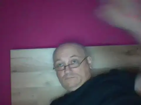 Snapshot of ruplumber chatting on 02-08-25, 05:18 ruplumber online show from 02-08-25, 05:18