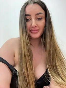hotAlys online show from 03-22-25, 01:54