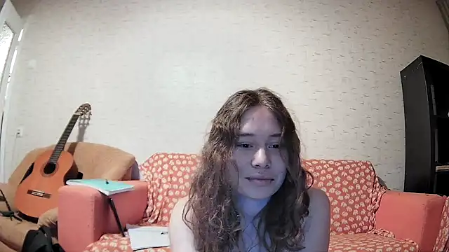 girliemilk online show from 02-10-25, 06:35