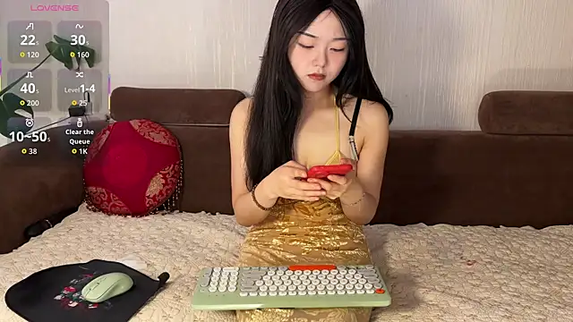 nanaliu6 online show from 10-14-25, 02:23