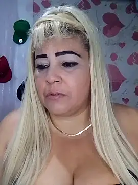 BonniAdams online show from 10-29-25, 06:09