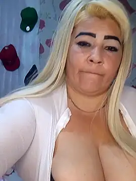 BonniAdams online show from 11-04-25, 09:47