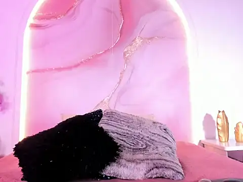 Sofii Lopezz online show from 03-17-25, 12:46