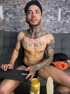 Walker Thomas1 online show from 02-24-25, 05:22