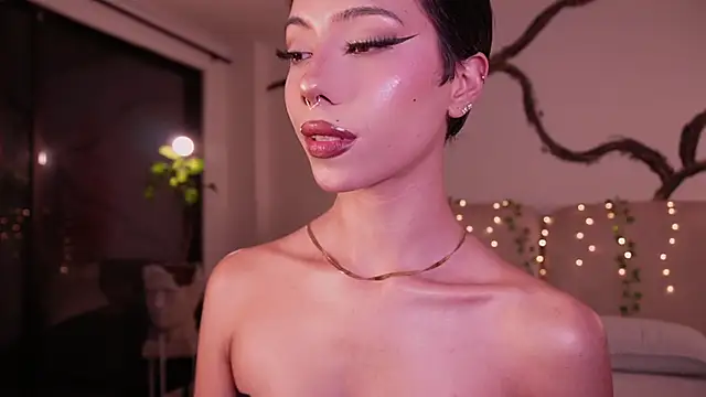 soidai miiu online show from 09-18-25, 01:40