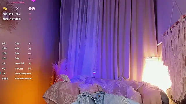 Agatha Mott online show from 03-09-25, 11:47