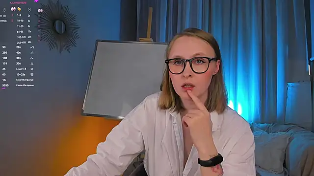 Agatha Mott online show from 03-21-25, 01:56