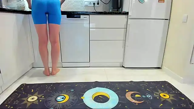 Snapshot of Katya_yoga chatting on 09-29-25, 04:28 Katya yoga online show from 09-29-25, 04:28