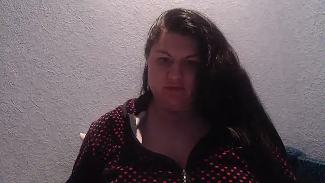 KiraSwee online show from 12-05-25, 05:31