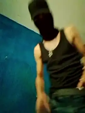 Snapshot of 1Dseralmora2 chatting on 10-24-25, 04:25 1Dseralmora2 online show from 10-24-25, 04:25