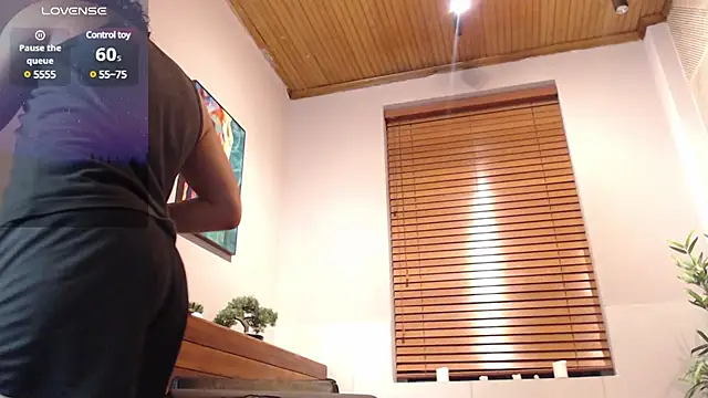 Snapshot of Gabriell_ramirez chatting on 02-17-25, 03:47 Gabriell ramirez online show from 02-17-25, 03:47