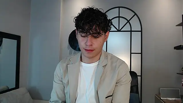 Snapshot of Gabriell_ramirez chatting on 03-10-25, 03:34 Gabriell ramirez online show from 03-10-25, 03:34