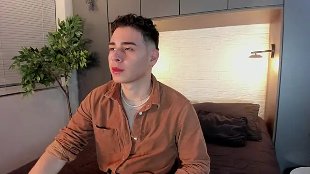 Snapshot of Gabriell_ramirez chatting on 03-16-25, 03:47 Gabriell ramirez online show from 03-16-25, 03:47