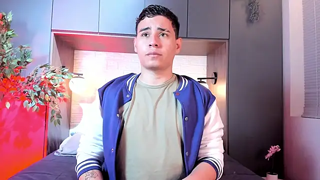 Snapshot of Gabriell_ramirez chatting on 09-19-25, 04:03 Gabriell ramirez online show from 09-19-25, 04:03