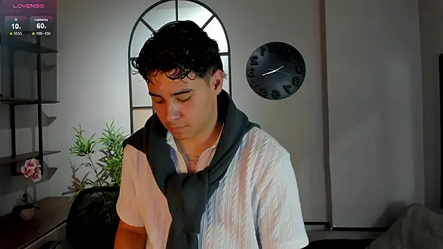 Snapshot of Gabriell_ramirez chatting on 02-10-26, 03:10 Gabriell ramirez online show from 02-10-26, 03:10