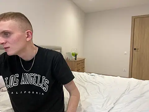 Snapshot of alisanikita chatting on 02-12-25, 12:22 alisanikita online show from 02-12-25, 12:22