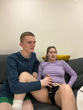 Snapshot of alisanikita chatting on 02-28-25, 05:37 alisanikita online show from 02-28-25, 05:37