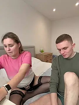 Snapshot of alisanikita chatting on 03-12-25, 06:40 alisanikita online show from 03-12-25, 06:40