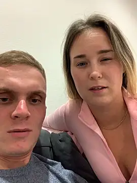 Snapshot of alisanikita chatting on 09-14-25, 07:13 alisanikita online show from 09-14-25, 07:13