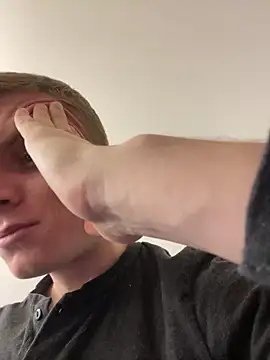 Snapshot of alisanikita chatting on 11-27-25, 05:42 alisanikita online show from 11-27-25, 05:42