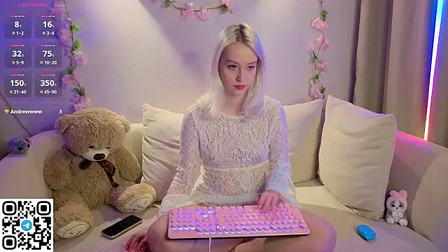 Anadeyaaa online show from 03-07-26, 11:02