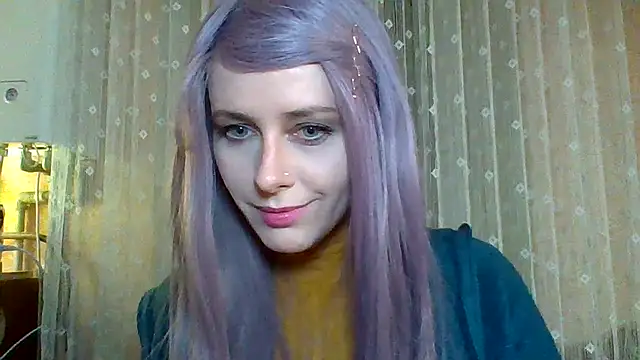 Snapshot of LuminousLady chatting on 02-18-25, 07:30 LuminousLady online show from 02-18-25, 07:30