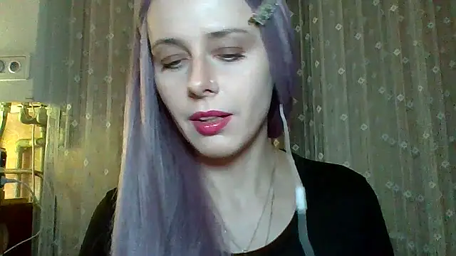 LuminousLady online show from 02-26-25, 07:38