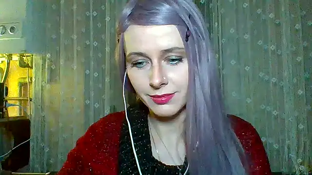 Snapshot of LuminousLady chatting on 02-27-25, 05:15 LuminousLady online show from 02-27-25, 05:15