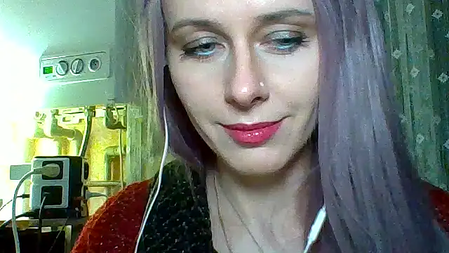 Snapshot of LuminousLady chatting on 02-27-25, 08:20 LuminousLady online show from 02-27-25, 08:20