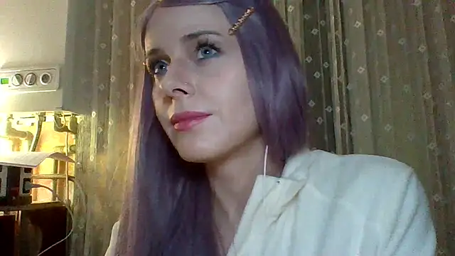 Snapshot of LuminousLady chatting on 03-03-25, 11:46 LuminousLady online show from 03-03-25, 11:46