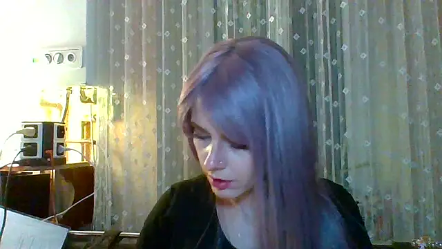 Snapshot of LuminousLady chatting on 03-07-25, 12:04 LuminousLady online show from 03-07-25, 12:04