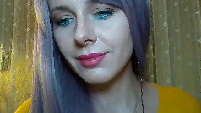 Snapshot of LuminousLady chatting on 03-07-25, 09:06 LuminousLady online show from 03-07-25, 09:06